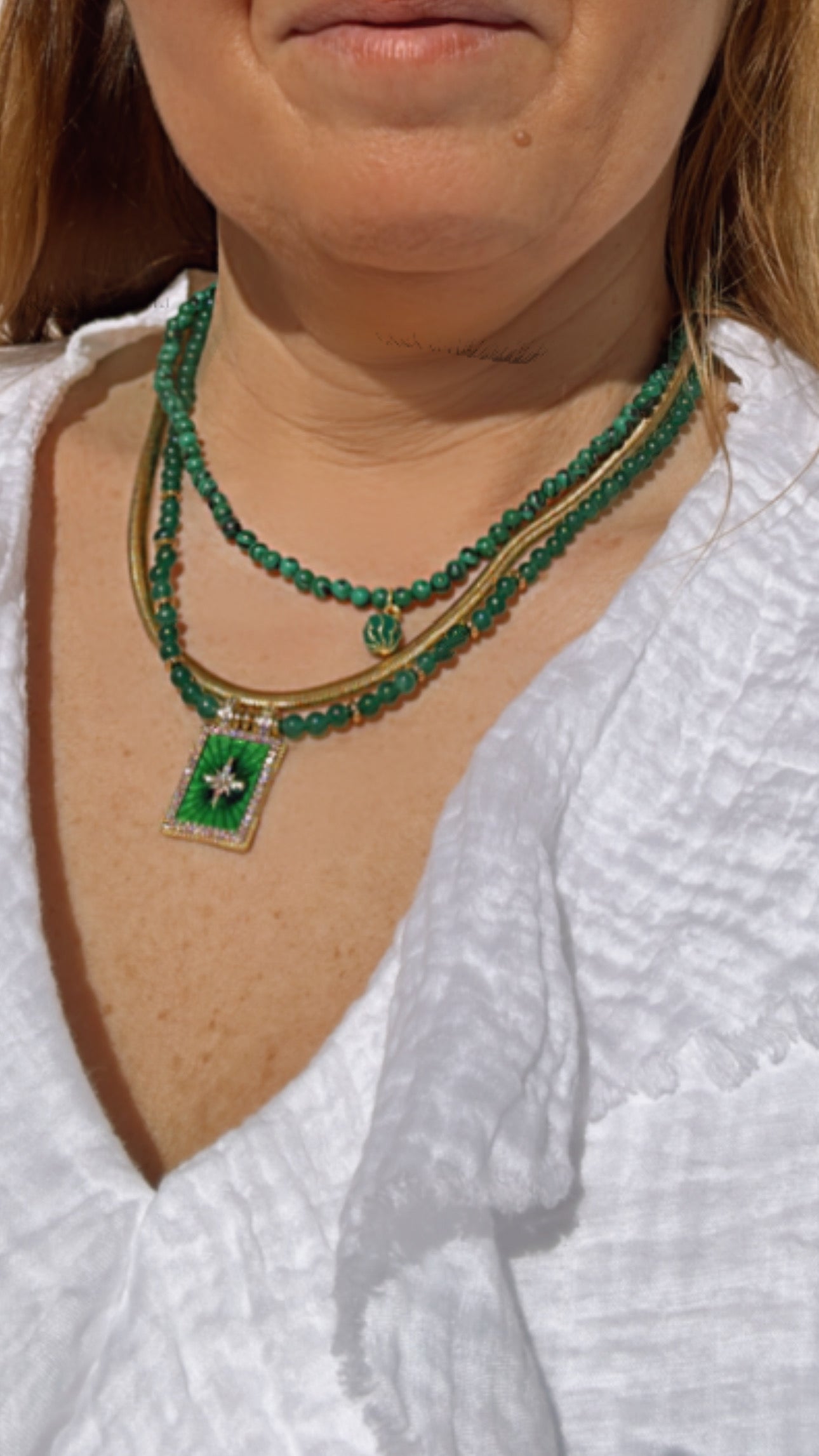 CONJUNTO COLARES BANDEIRA EM VERDE