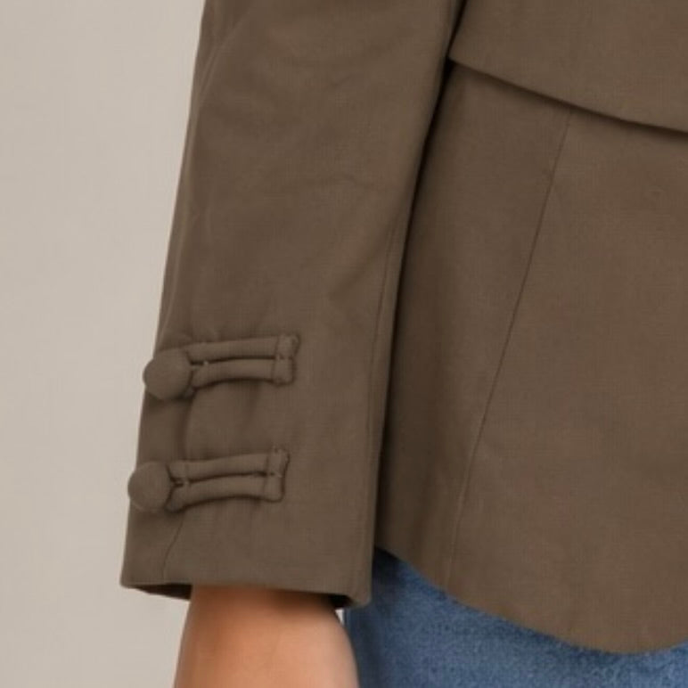 BLAZER COM FECHO ORIENTAL