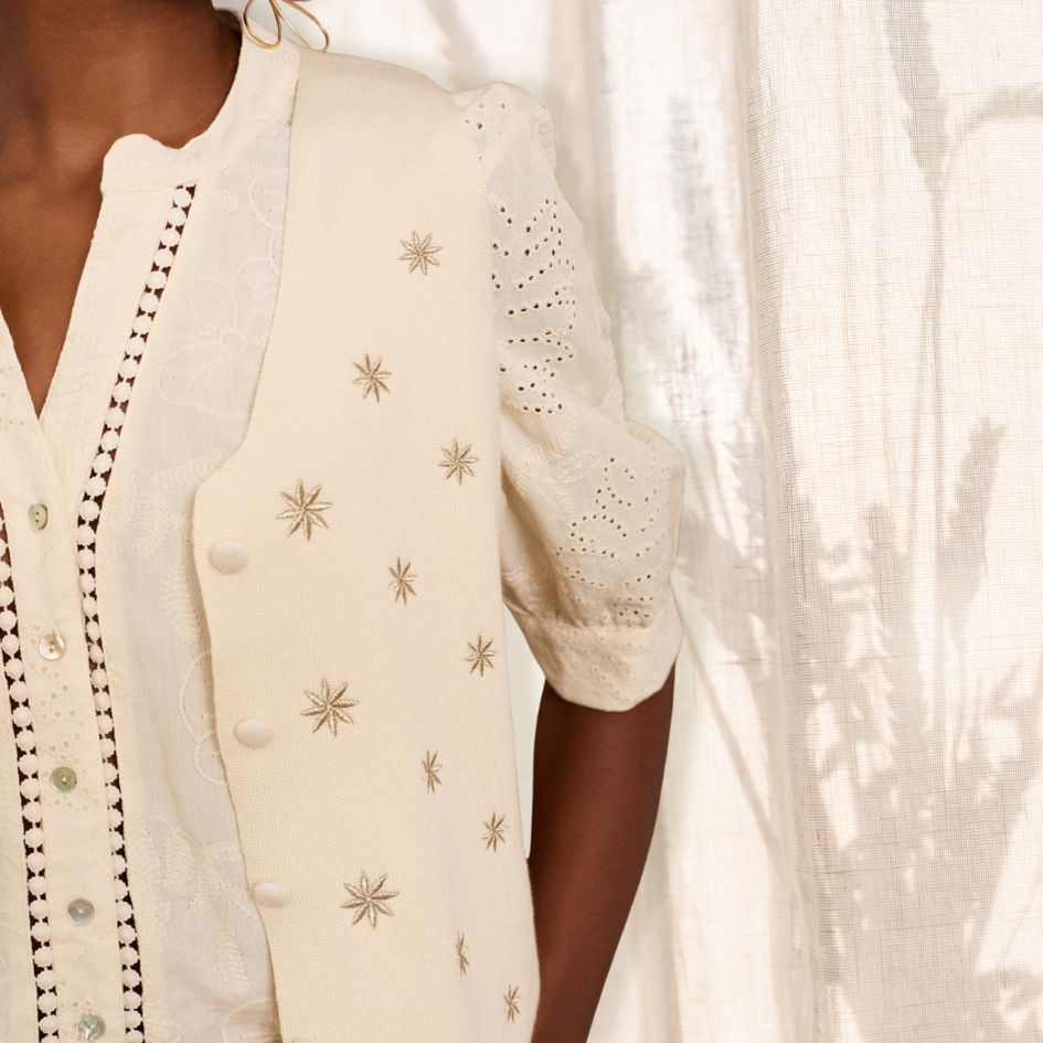 MEISÏE | COLETE DE MALHA COM ESTRELAS