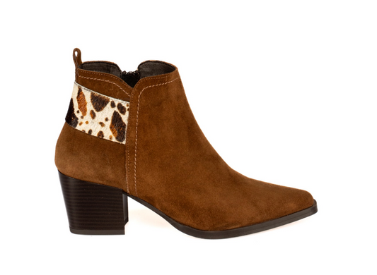 T235-CPL BOTIM EM CAMURÇA COM TIRA E PÊLO