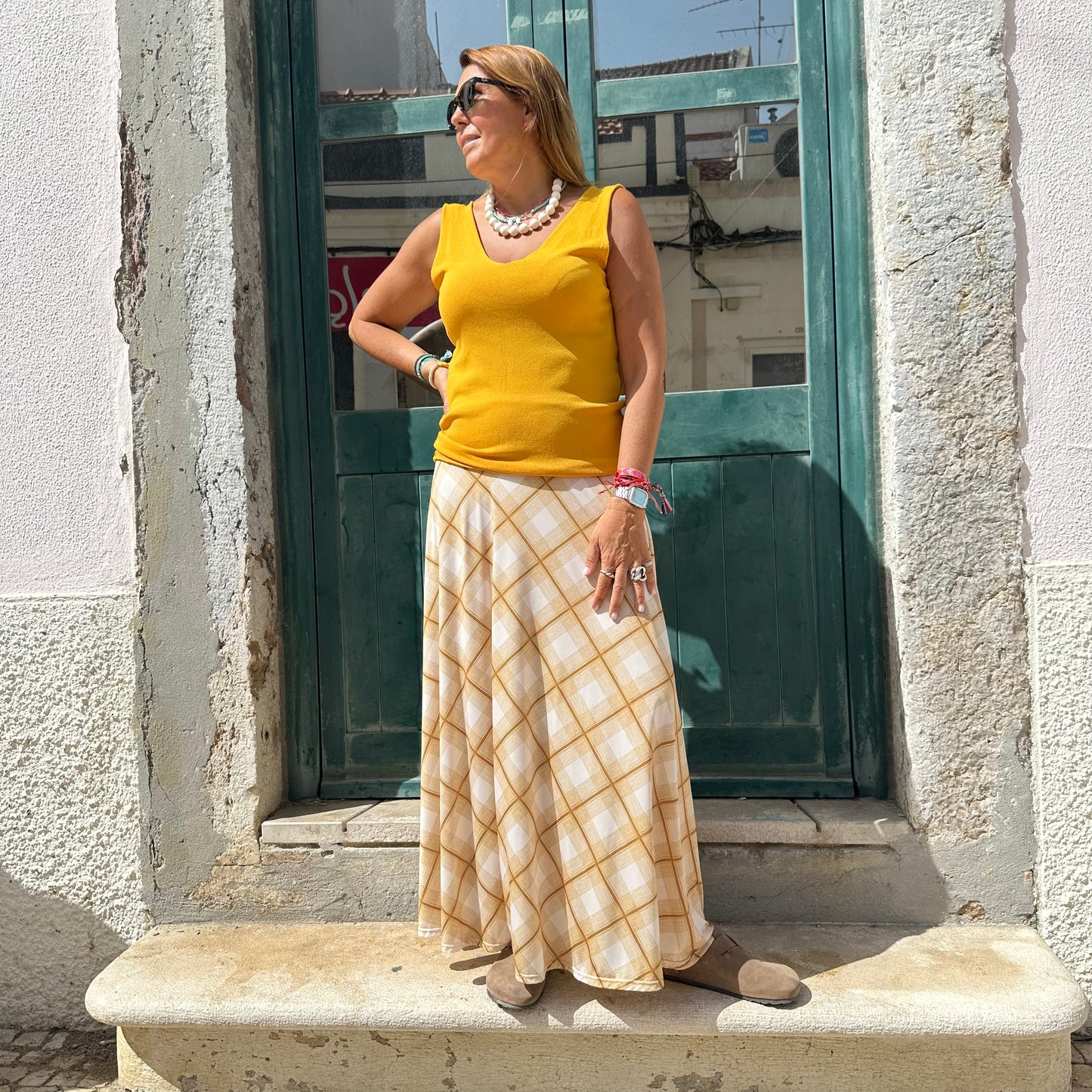 SAIA COMPRIDA DE MALHA FRIA