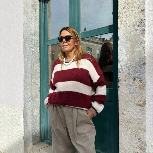 CAMISOLA DE MALHA COM RISCAS