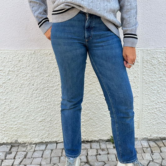 CALÇAS MOM JEANS