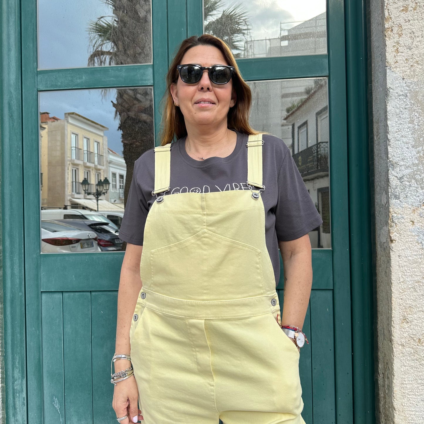 JARDINEIRA SARJA TONS PASTÉIS