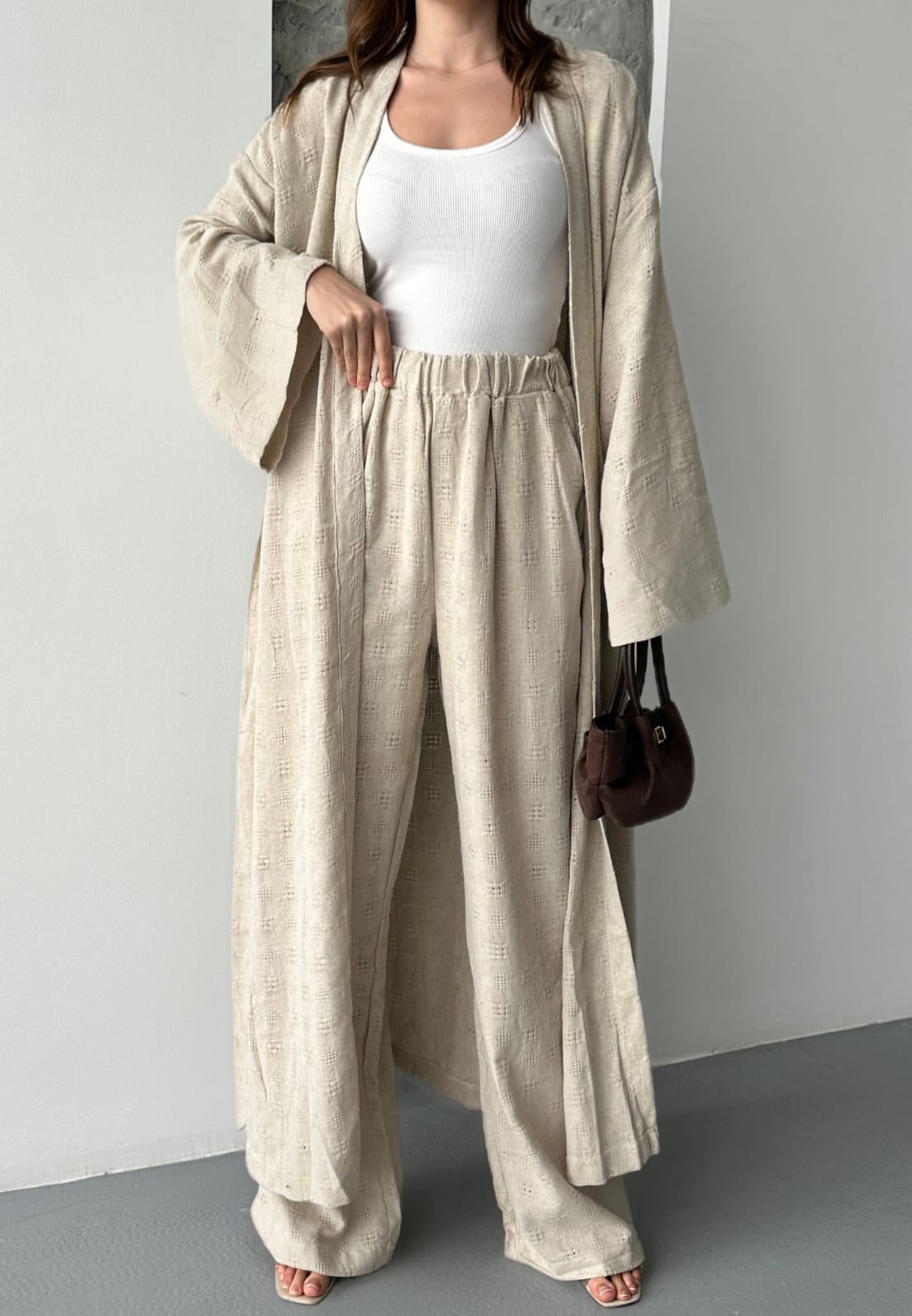 CONJUNTO KIMONO BEGE