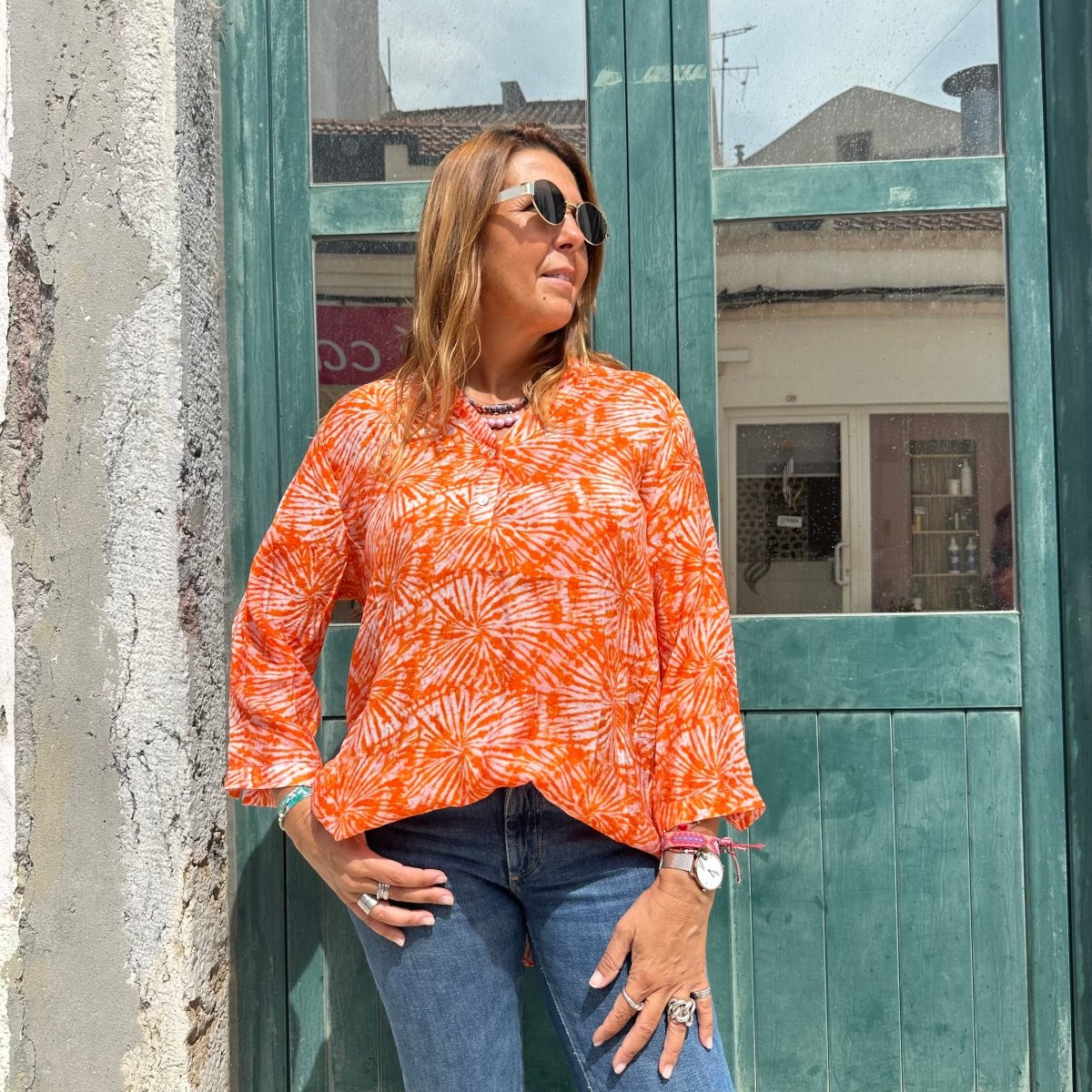 CAMISA COM PADRÃO - Pé Calçado