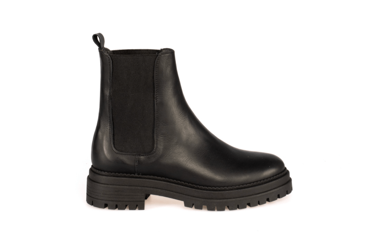 D20 - P - BOTIM COM ELÁSTICO EM PELE - Pé Calçado