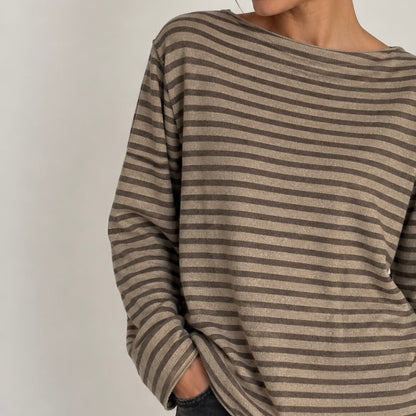 CAMISOLA DE MALHA ÀS RISQUINHAS