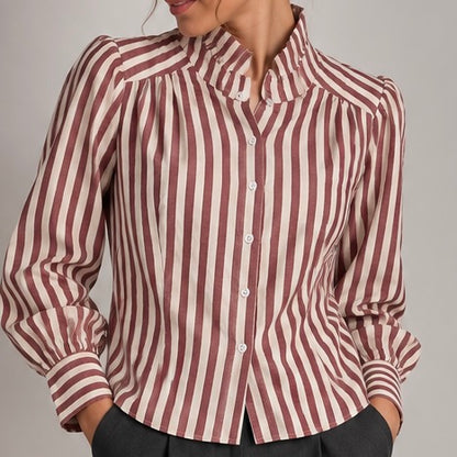 CAMISA ÀS RICAS COM GOLA ALTA