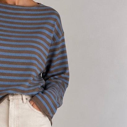 CAMISOLA DE MALHA ÀS RISQUINHAS