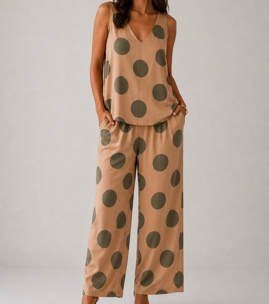 CONJUNTO POLKA DOTS