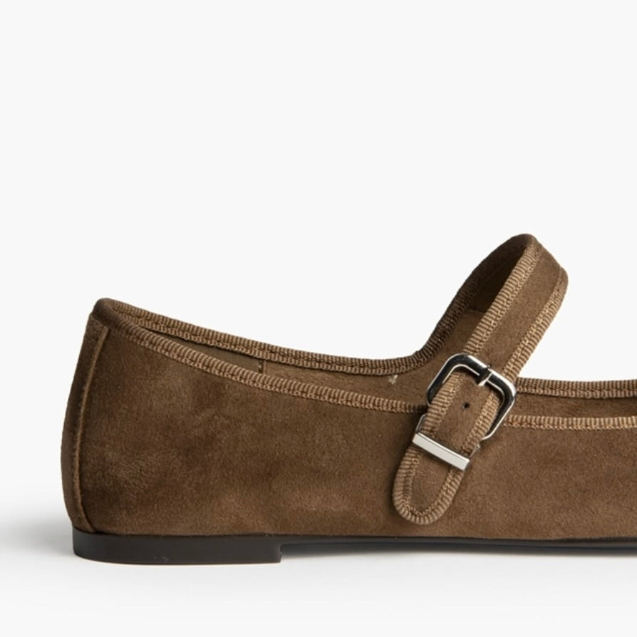 MARY JANE - CORINA M6570