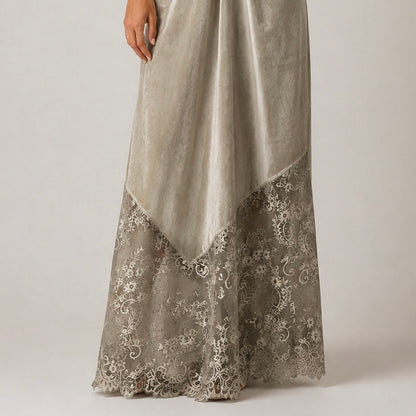 VESTIDO DE CETIM COM RENDA