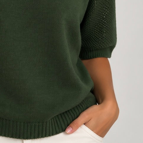 CAMISOLA DE MALHA COM MANGA PERFURADA