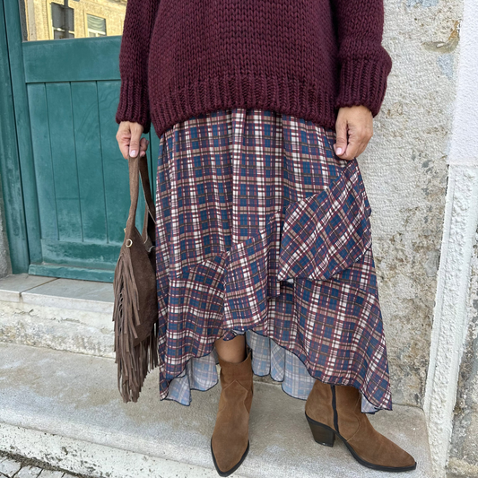 SAIA COM PADRÃO E FOLHOS