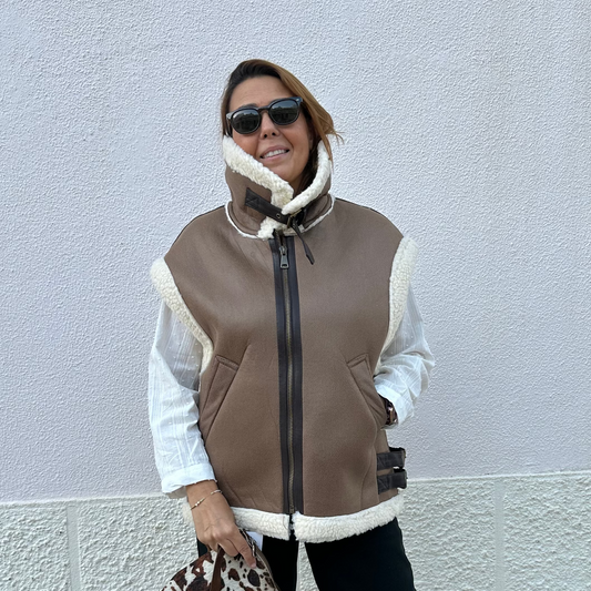 COLETE DE PELE COM PÊLO