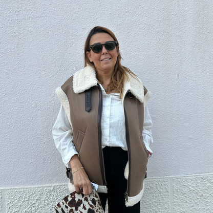 COLETE DE PELE COM PÊLO