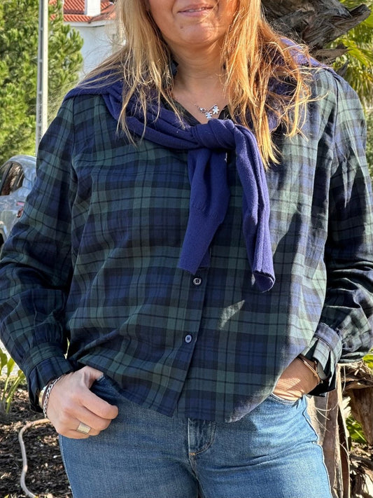 CAMISA AOS QUADRADOS - Pé Calçado