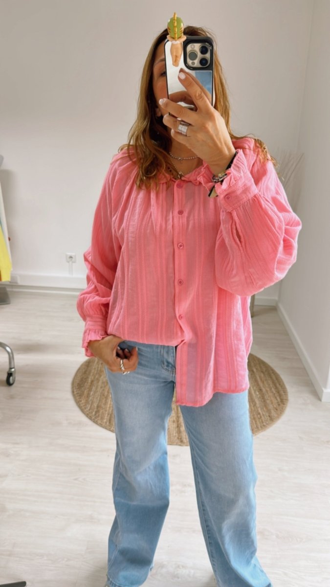 CAMISA COM FOLHOS TONS PASTÉIS - Pé Calçado