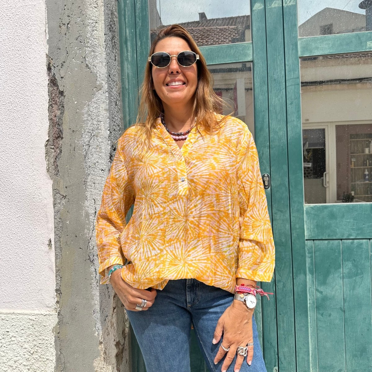 CAMISA COM PADRÃO - Pé Calçado