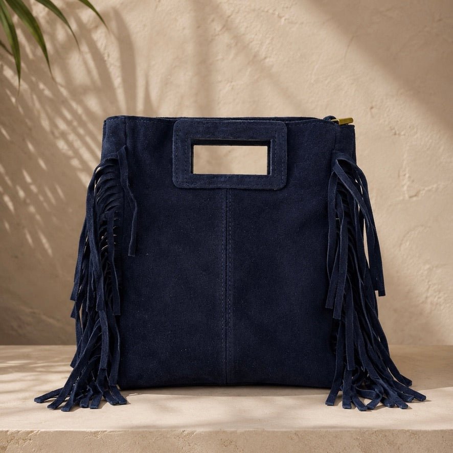 CLUTCH EM CAMURÇA COM FRANJAS - Pé Calçado
