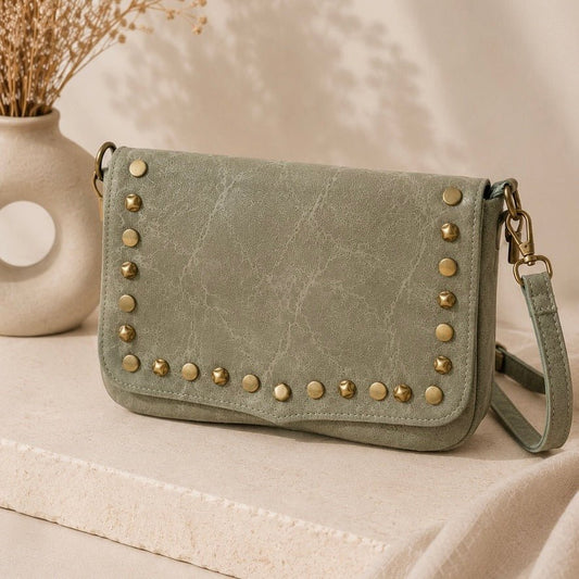 MALA CROSSBODY COM TACHAS - Pé Calçado