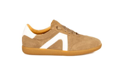 S024 - CP TENIS DE CAMURÇA E PELE - Pé Calçado