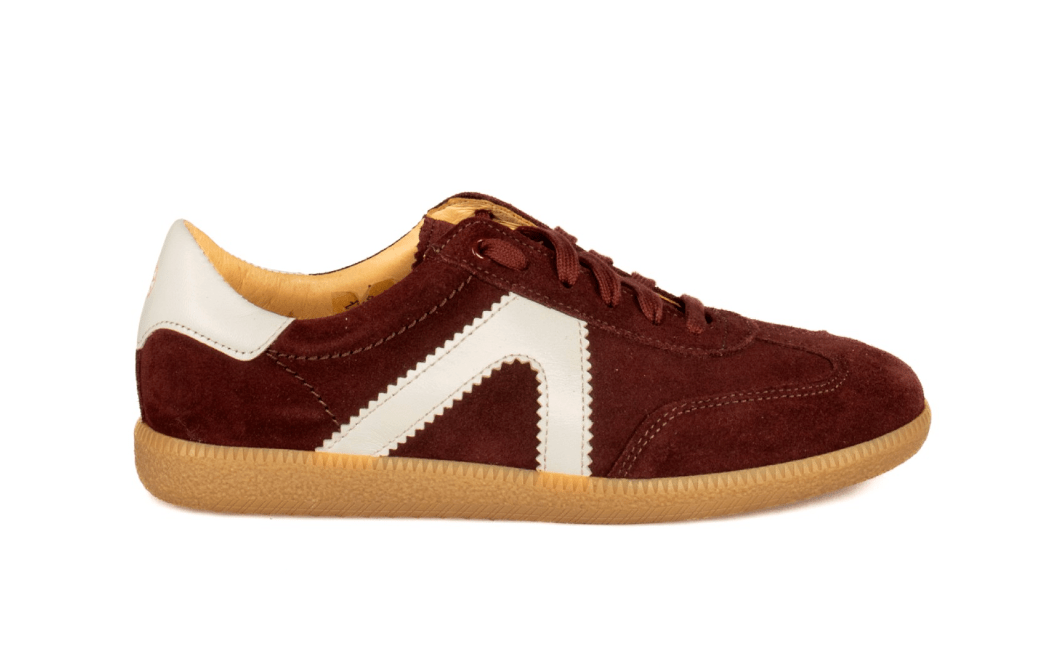 S024 - CP TENIS DE CAMURÇA E PELE - Pé Calçado