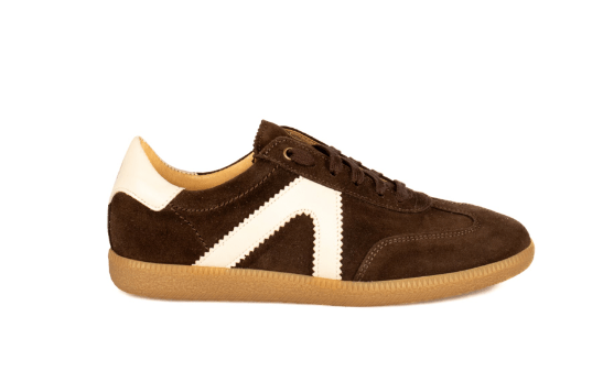 S024 - TENIS CASTANHOS/ BEGE - Pé Calçado