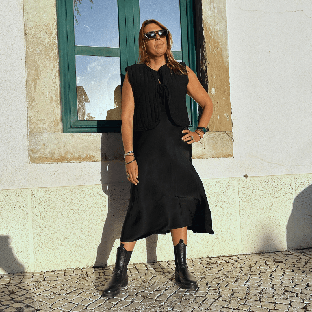 SAIA ACETINADA DE VISCOSE - Pé Calçado