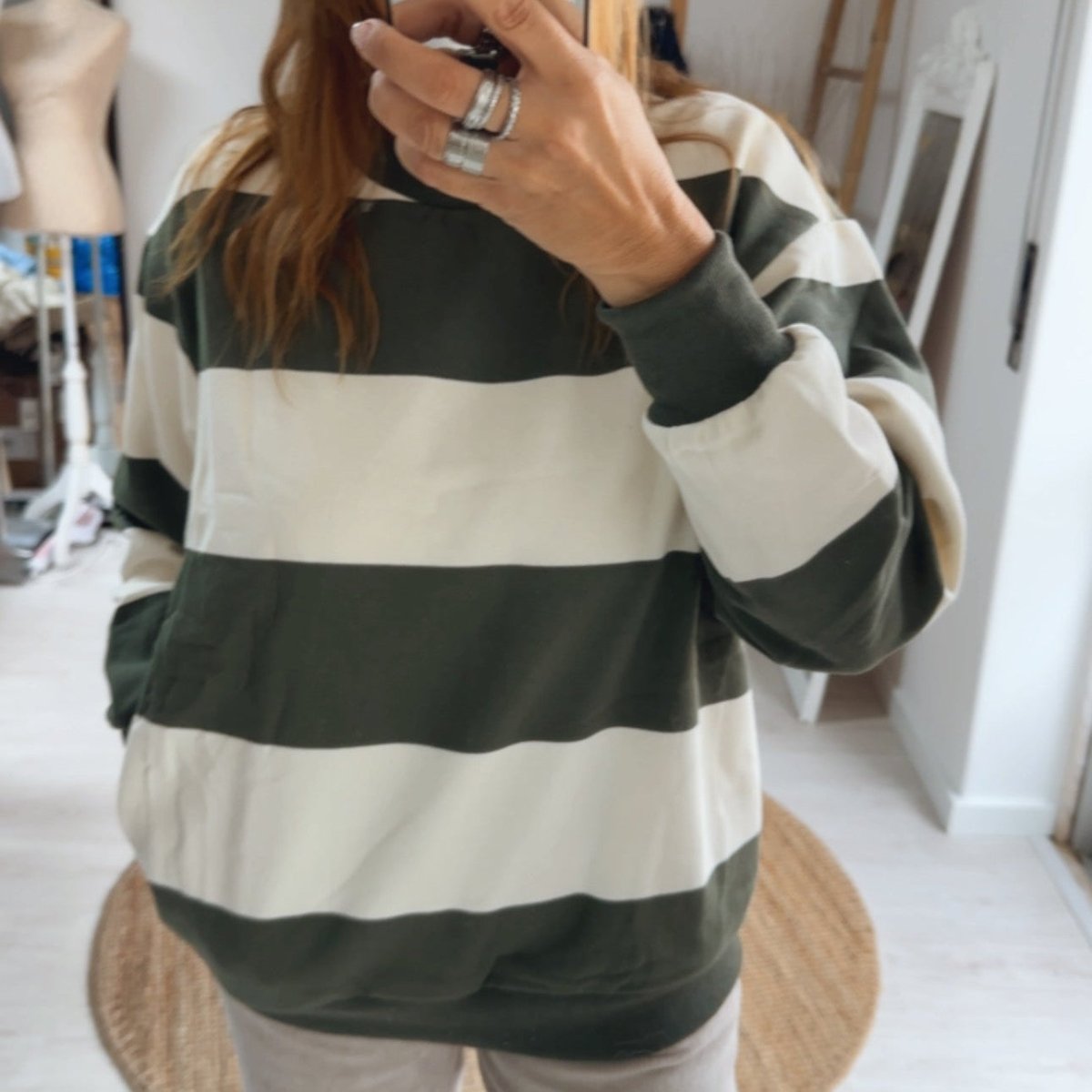 SWEAT COM BOLSOS - Pé Calçado