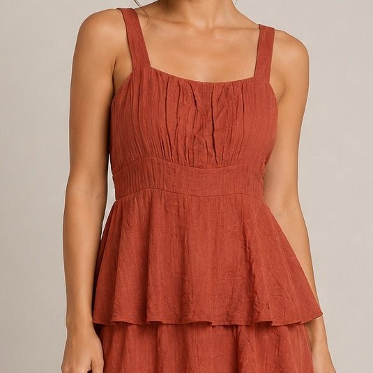 VESTIDO COM FOLHOS - Pé Calçado