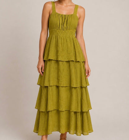 VESTIDO COM FOLHOS - Pé Calçado