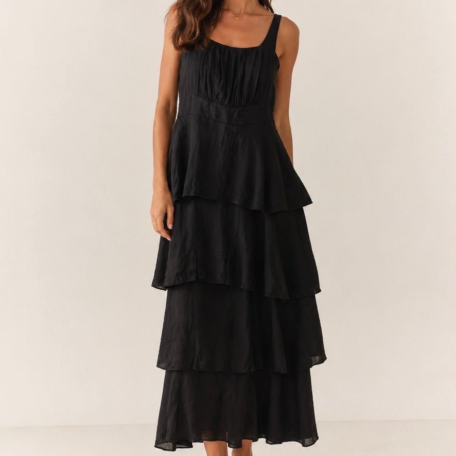 VESTIDO COM FOLHOS - Pé Calçado