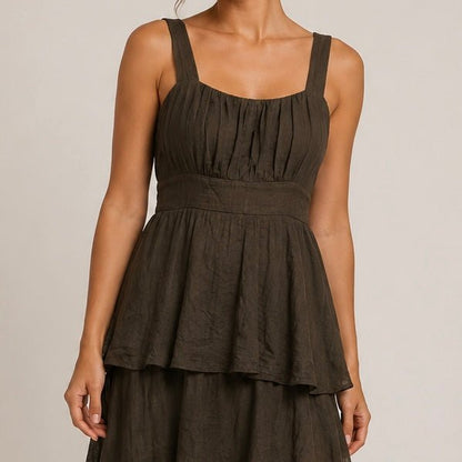 VESTIDO COM FOLHOS - Pé Calçado